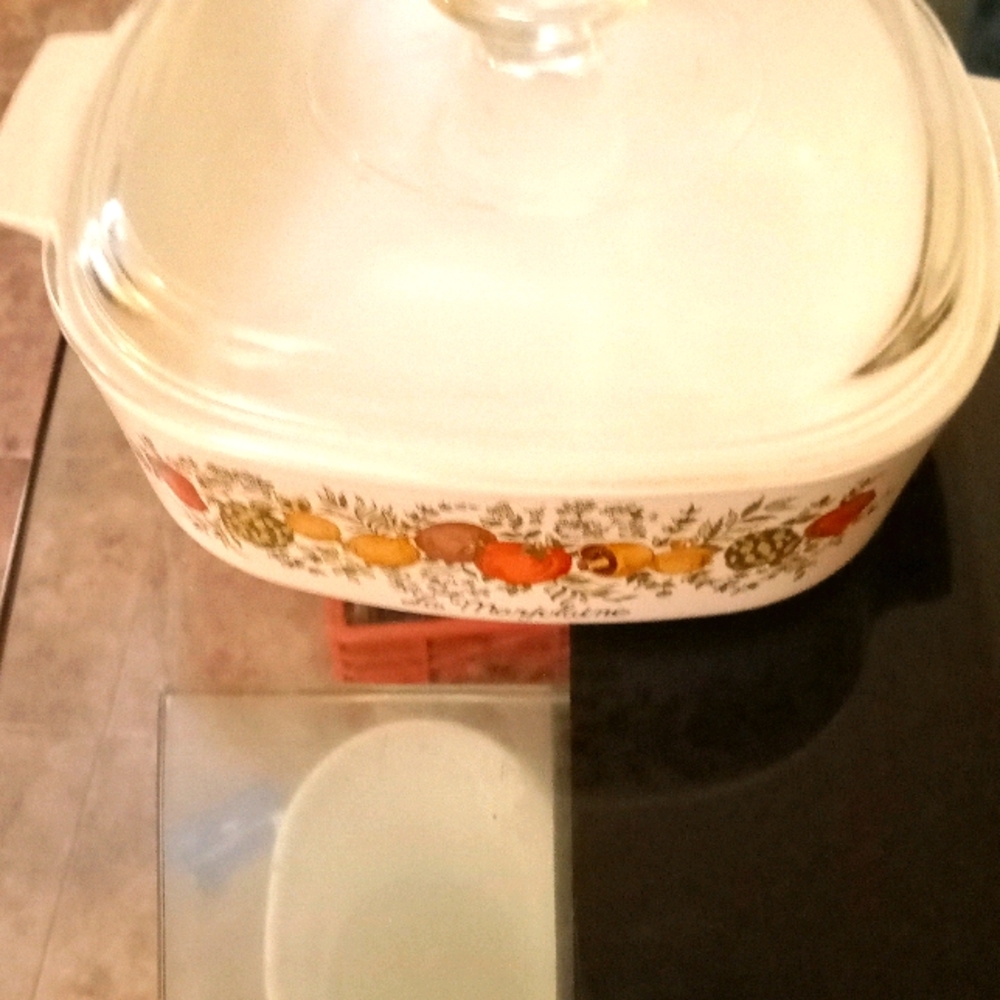 Vintage pyrex